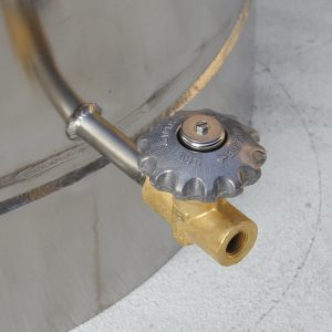 cryogenic dewar featuring bottom drain