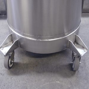 castor-mounted cryogenic tank